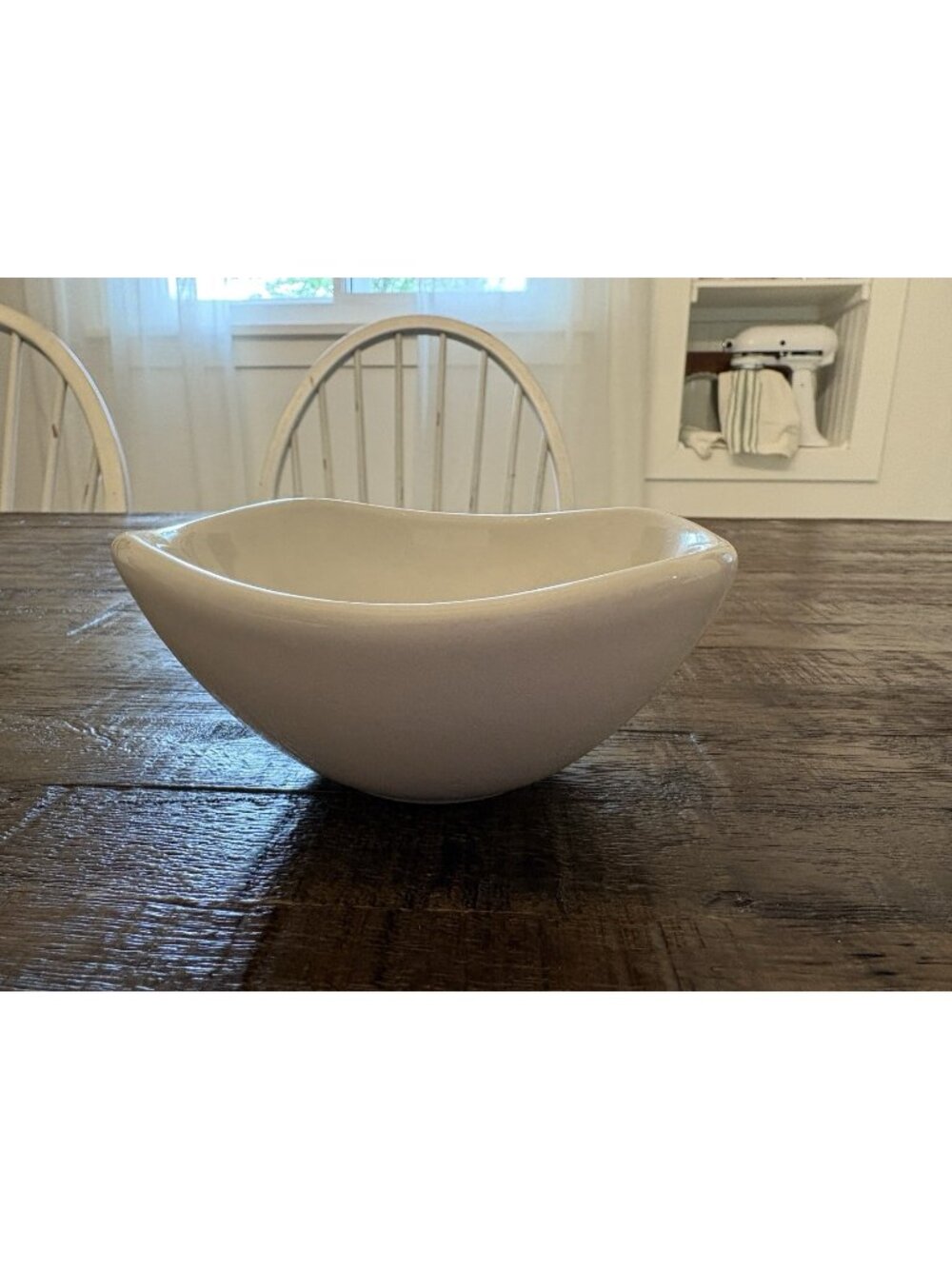 White Ceramic(?) Abstract Pinch Bowl Chunky Kitchen Dining Decor